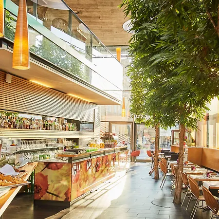 Krone ****s 4* Τούμπινγκεν