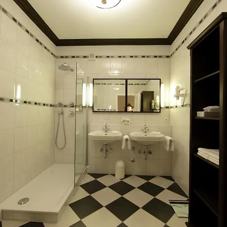 Krone ****s Hotel 4*